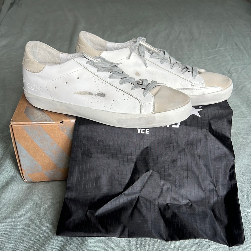 Golden Goose Superstars size 40- NIB